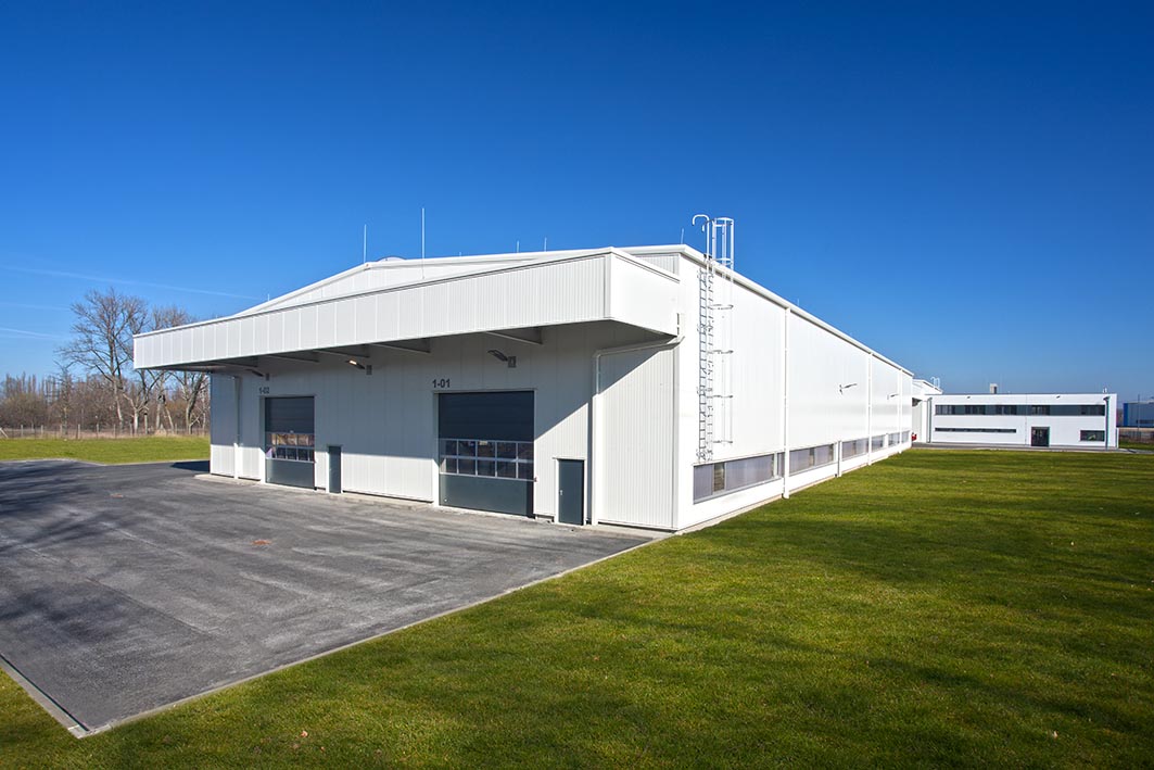 Produktionshalle 2300m2